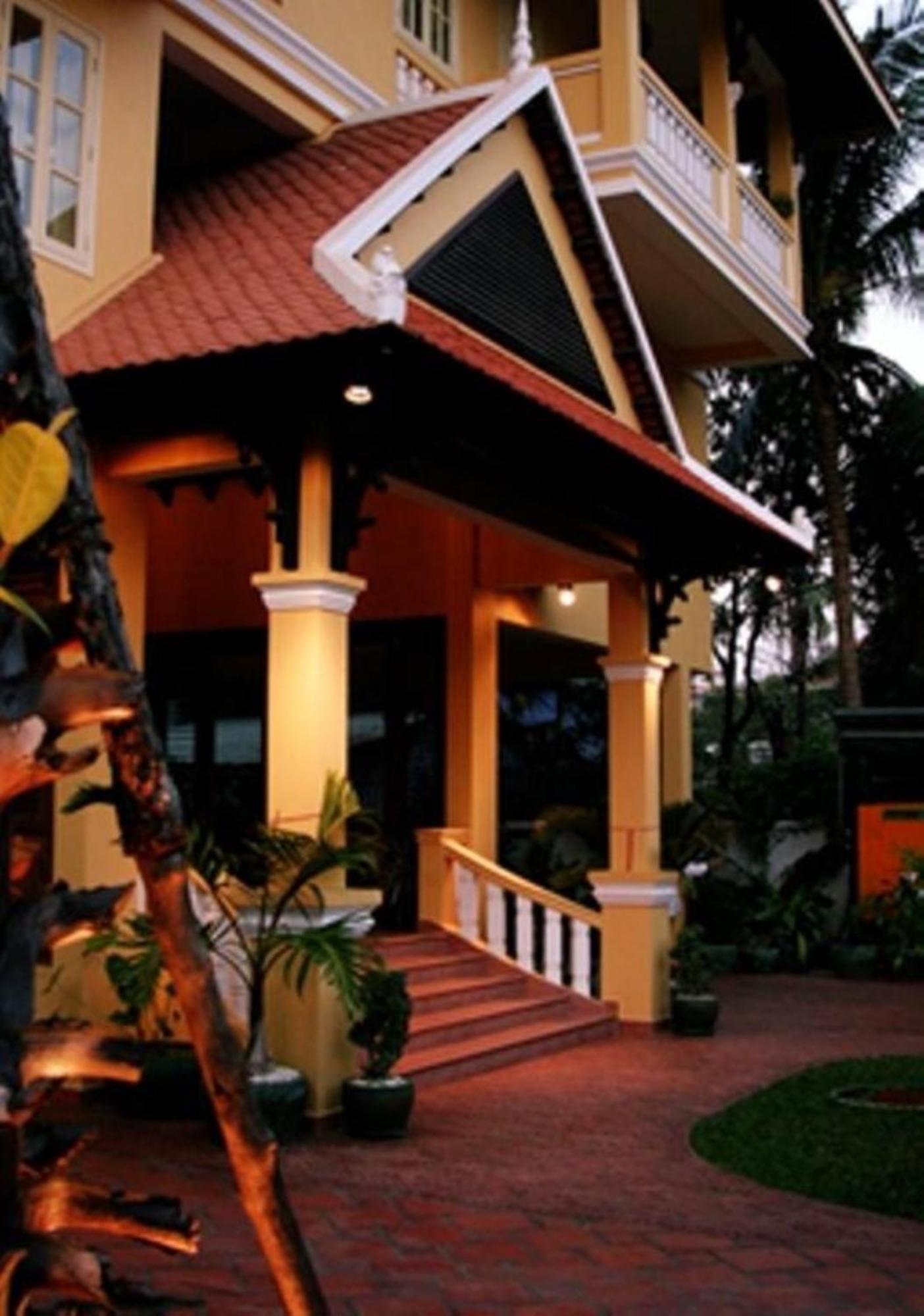 Grand Residence Phnom Penh Exterior foto